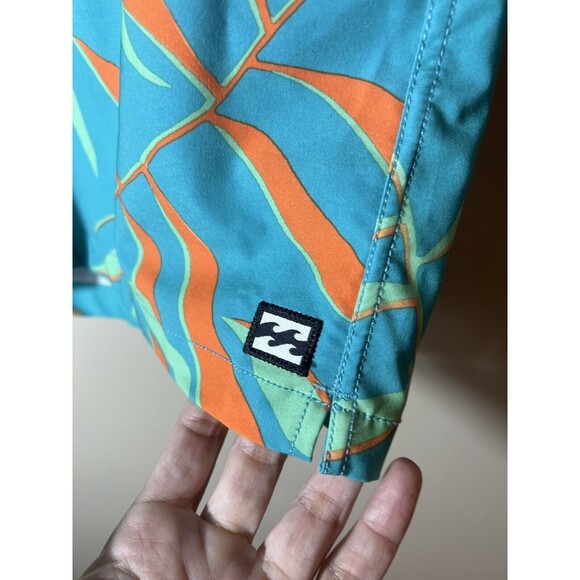 BILLABONG Recycler Sundays Tropical Beach Print Swim Trunks Shorts Mens Size XL - Picture 9 of 12